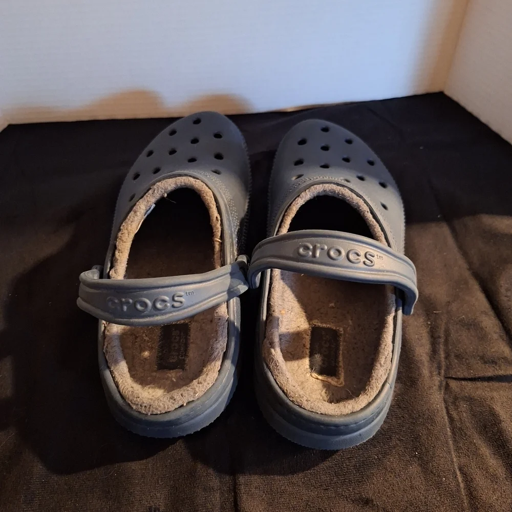 Unisex CROCS  Blue Clogs with Fleece Lining